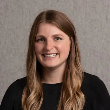 Headshot of Hannah Hirzel
