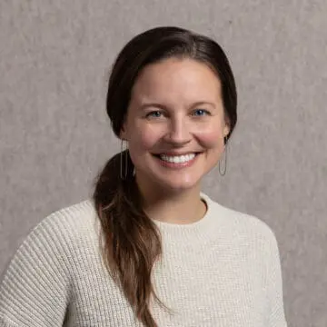 Headshot of Nici Stauffer